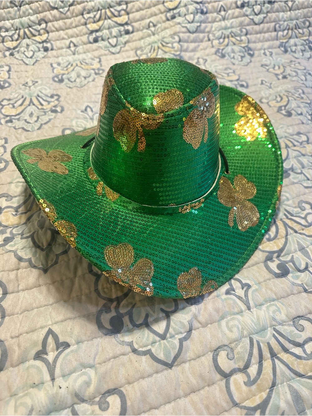 Green Sequin Shamrock Cowboy Hat - Party Accessory